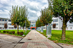 Gebäude der Höhere Technische Bildungslehranstalt (HTBLA)